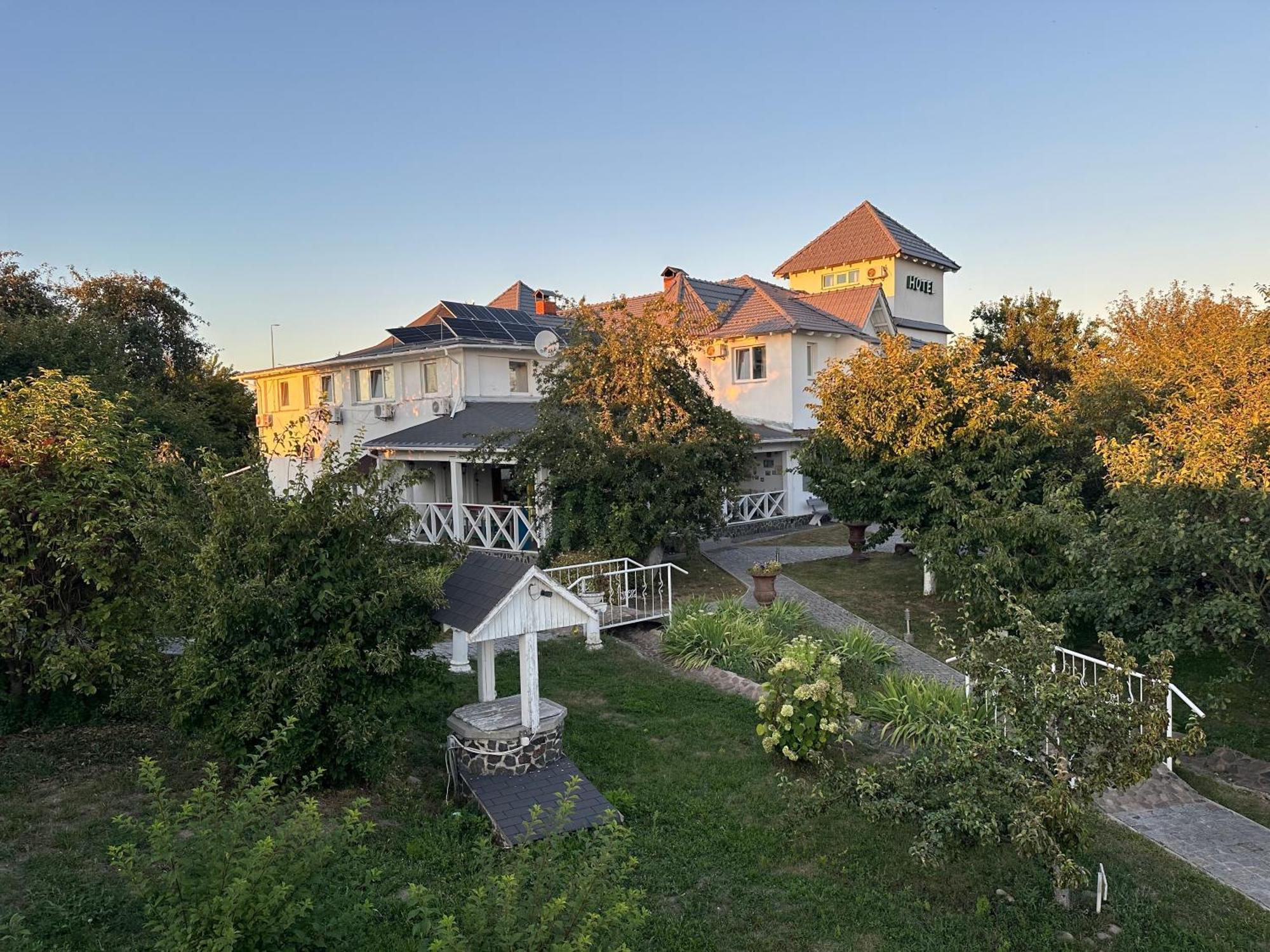 Maison Blanche Ecohousе Mytnitsa Exterior foto